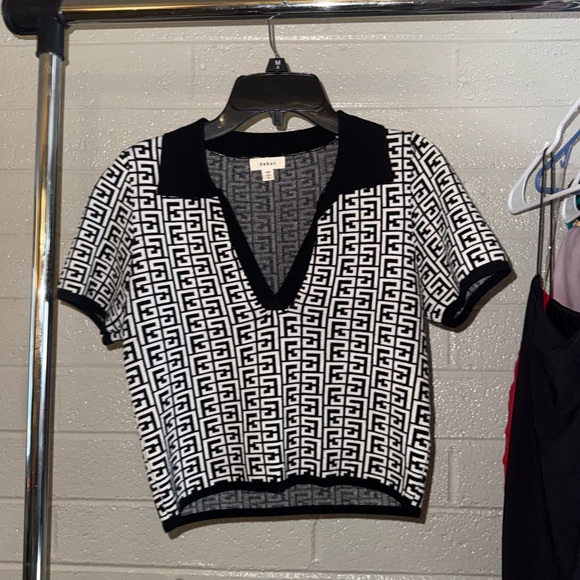 debut Tops - debut Monochrome Geometric Knit Top